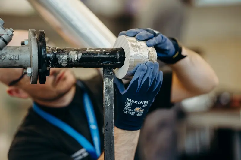 Codzienność montera izolacji przemysłowych – sprawdź, czy to coś dla Ciebie